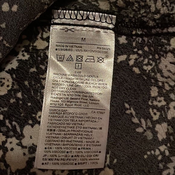 GAP Floral Skater Skirt - Picture 7 of 9